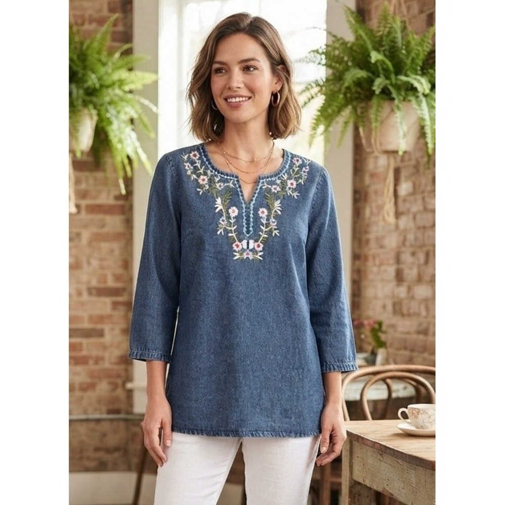 Vermont Country Store Floral Embroidered 3/4 Sleeve Top Women's Small Blue Tunic